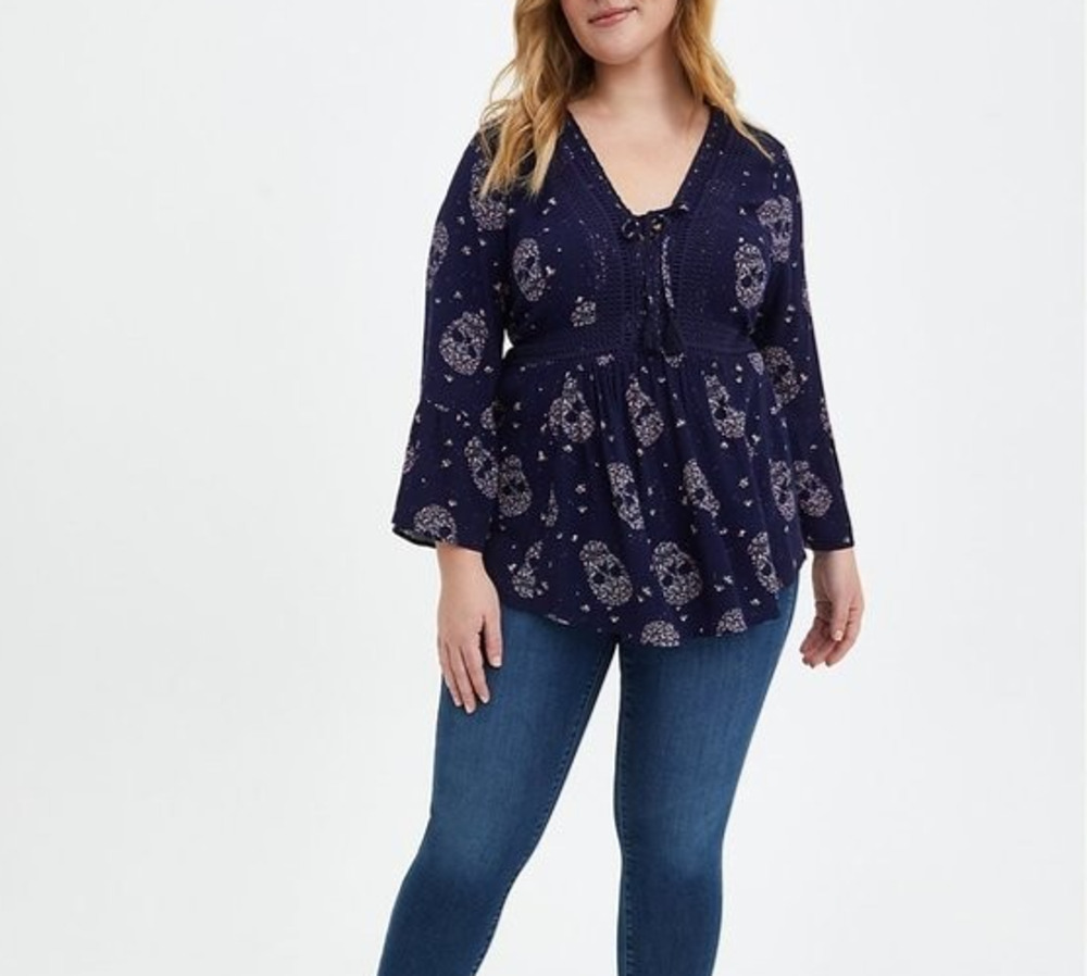 Torrid Floral Skull Babydoll Tunic Top Womens 1 Navy Blue Crochet Lace Up Tassel